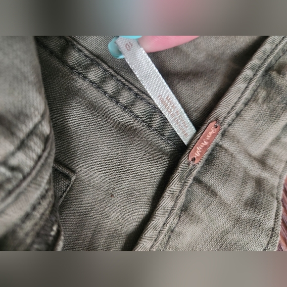 NWT Free People Olive Green Women's Shorts - Picture 2 of 4